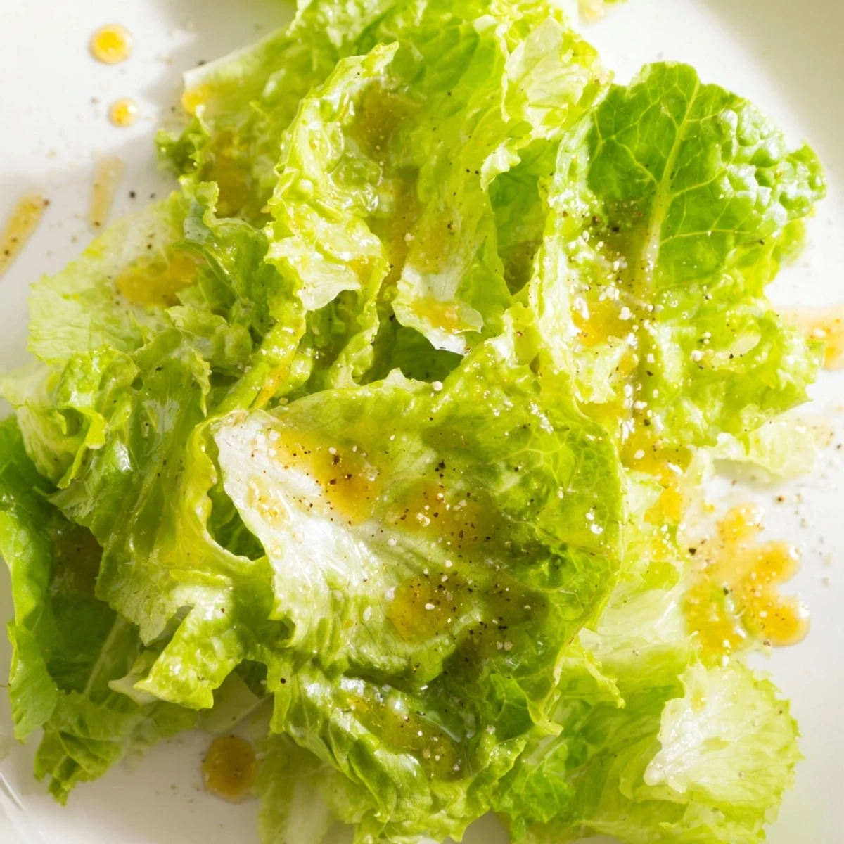 Rich and tangy honey vinaigrette dressing poured over crisp mixed vegetables and greens.