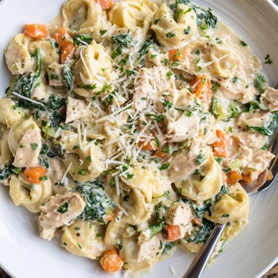 Creamy Crockpot Chicken Tortellini